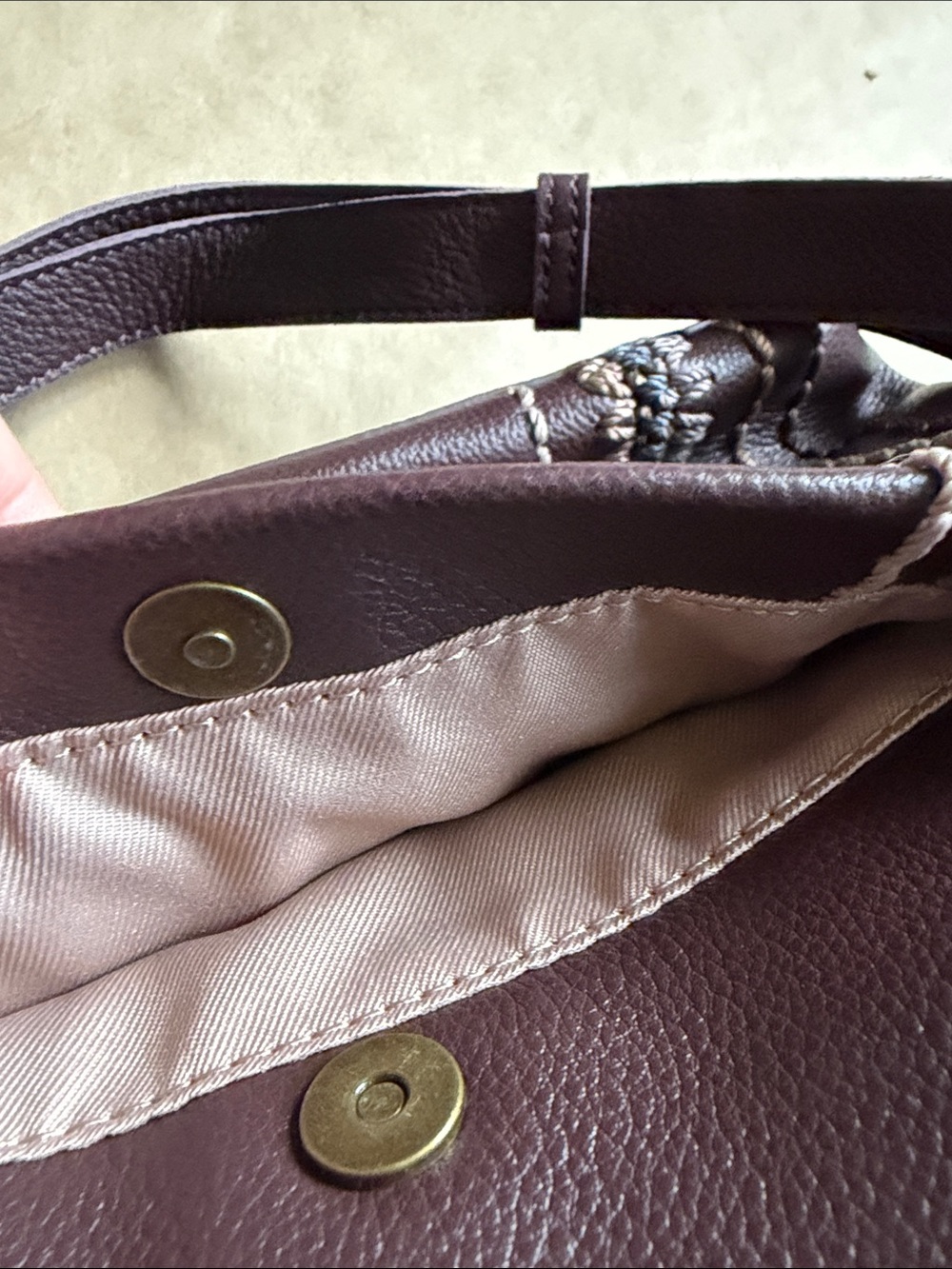 NWOT The Sak Melrose Leather Crossbody Bag Dark Brown Adjustable Strap - Picture 11 of 12